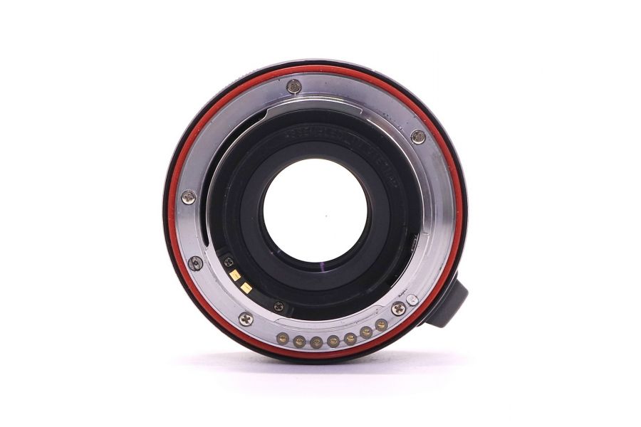 Телеконвертер HD Pentax-DA 1.4x AW AF Rear в упаковке
