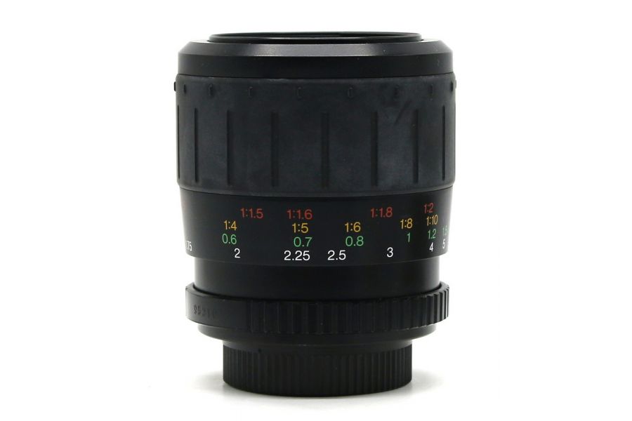 Soligor 100mm f/3.5 MC Macro