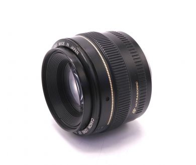 Широкоугольный объектив Canon EF 50mm f/1.4 USM