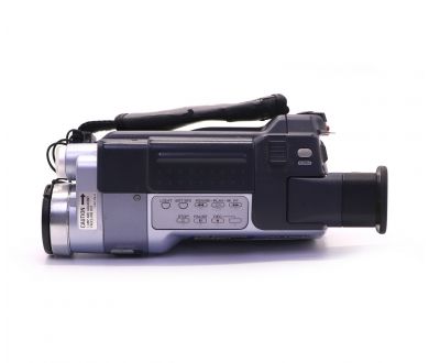 Видеокамера Sony DCR-TRV250E в упаковке