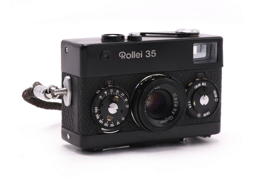 Компактная механическая фотокамера Rollei 35