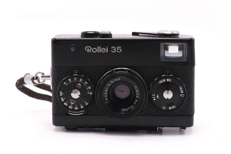 Компактная механическая фотокамера Rollei 35