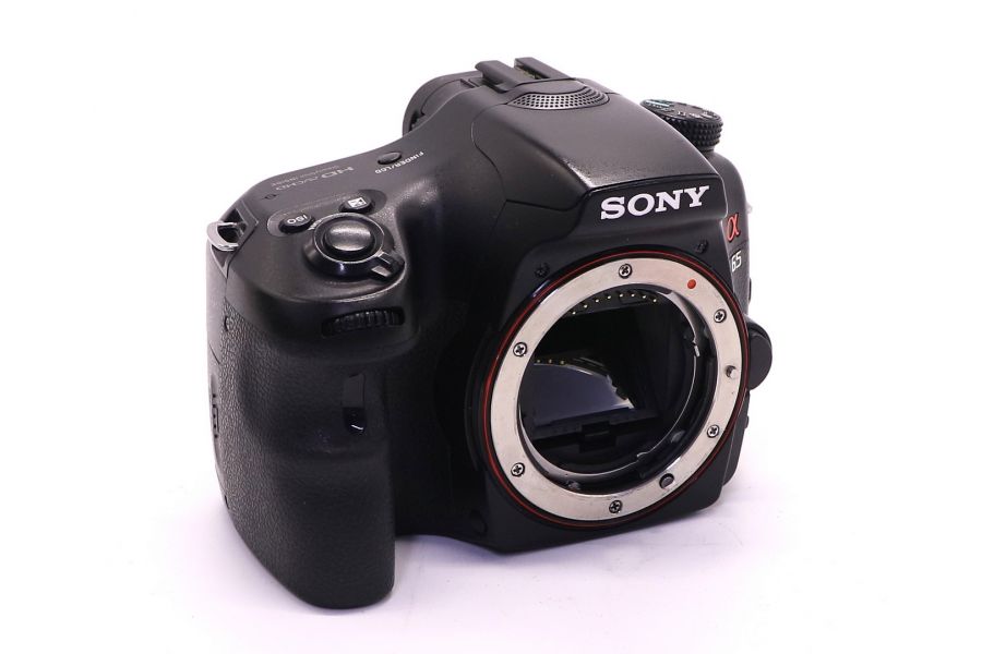 Фотоаппарат Sony A65 body (пробег 8745 кадров)