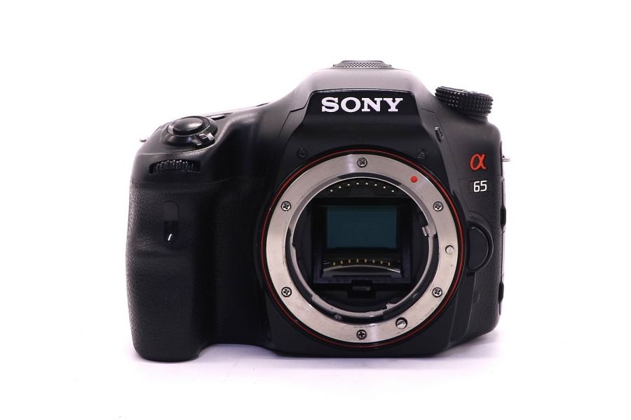 Фотоаппарат Sony A65 body (пробег 8745 кадров)