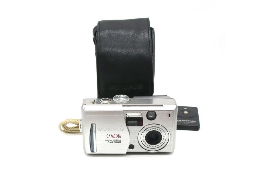 Фотоаппарат цифровой Olympus Camedia C-60 Zoom