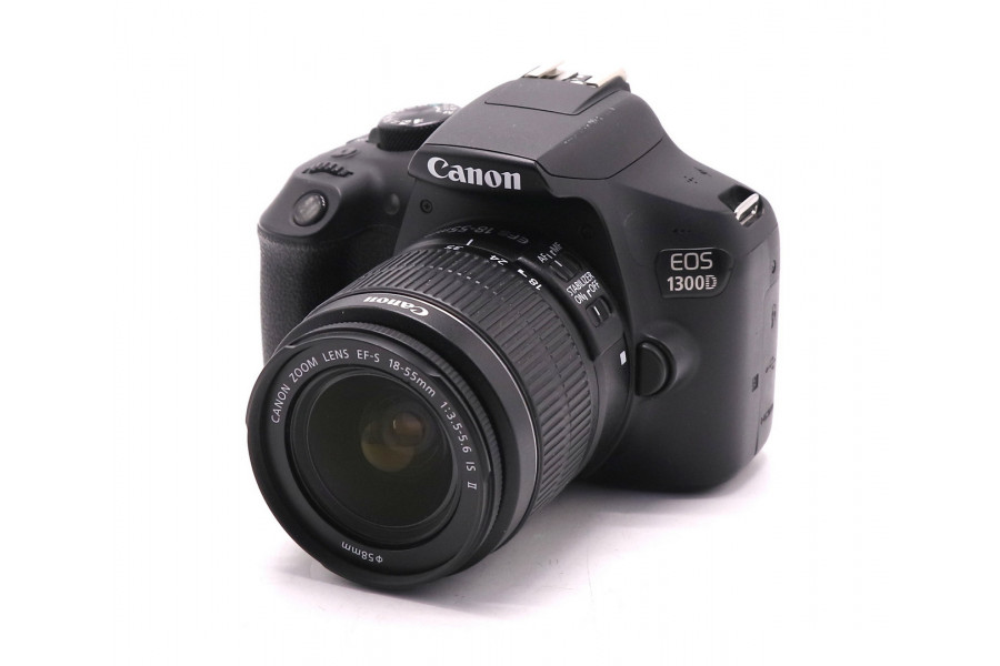 Canon EOS 1300D kit (пробег 64780 кадров)