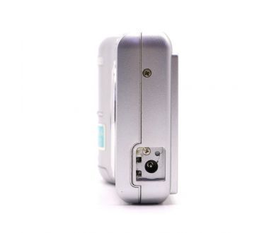 Цифровая камера Olympus FE-170 в упаковке