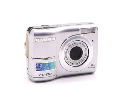 Цифровая камера Olympus FE-170 в упаковке