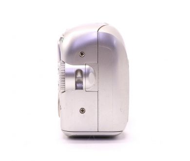 Цифровая компактная камера Olympus FE-115