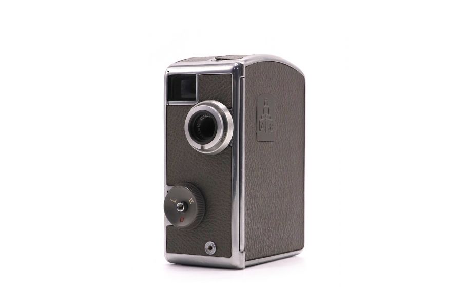 Кинокамера немецкая Pentaka AK8 (Pentacon, 1960)