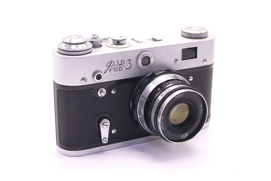 Фотоаппарат Фэд 3 + Индустар-61 (СССР, 1986)