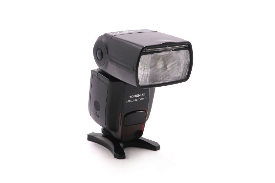 Универсальная вспышка Yongnuo speedlite YN560 III