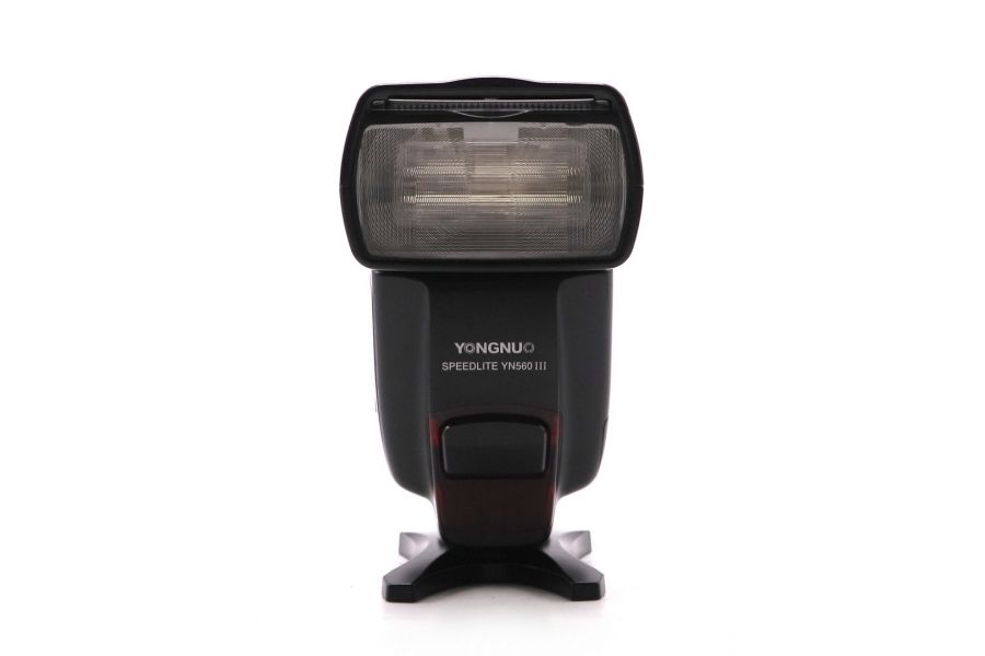 Универсальная вспышка Yongnuo speedlite YN560 III