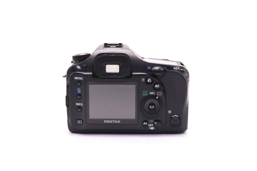 Pentax K10D body (пробег 69695 кадров)
