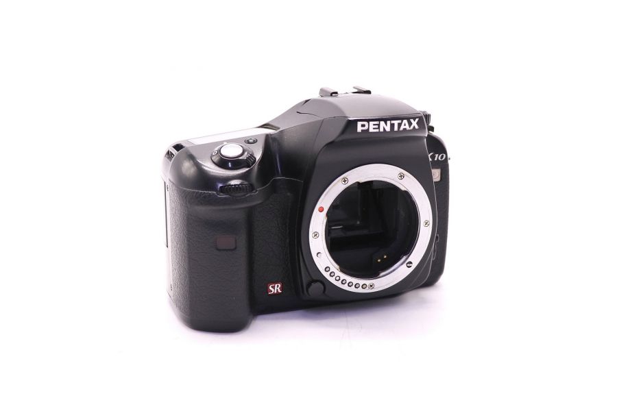 Pentax K10D body (пробег 69695 кадров)