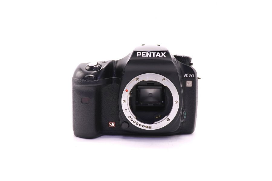 Pentax K10D body (пробег 69695 кадров)