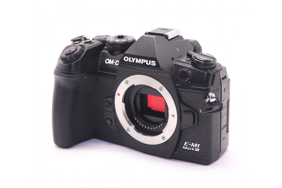 Olympus OM-D E-M1 Mark III body в упаковке (пробег 1300 кадров)