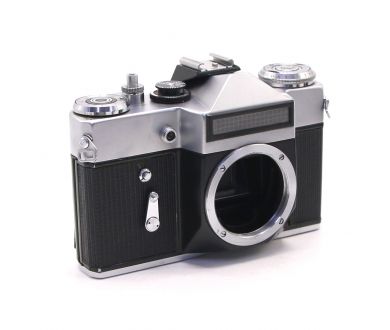 Фотокамера зеркальная Зенит ЕМ body silver с ушами