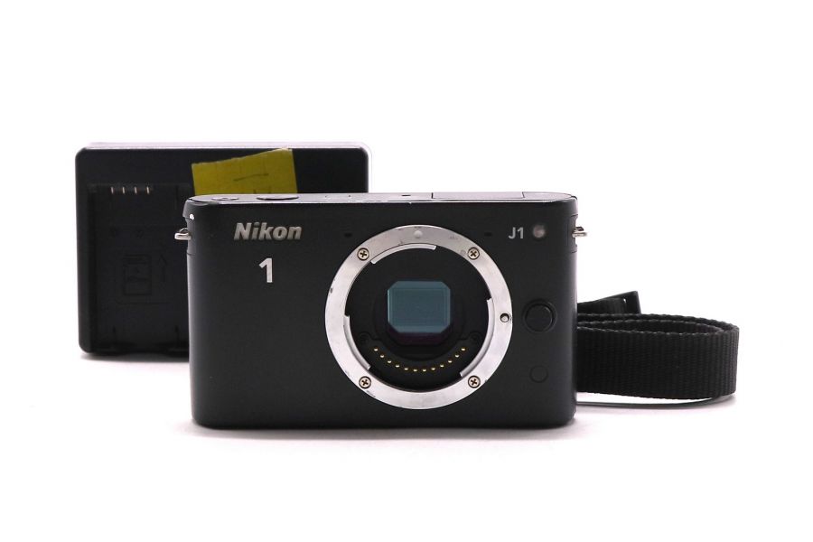 Камера Nikon 1 J1 body (пробег 17300 кадров)