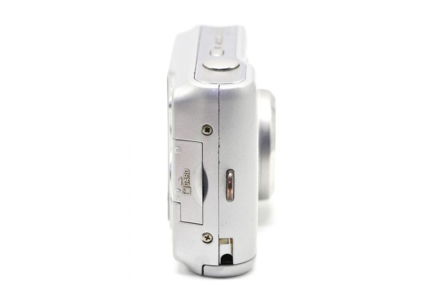 Компактная цифровая камера Nikon Coolpix L4