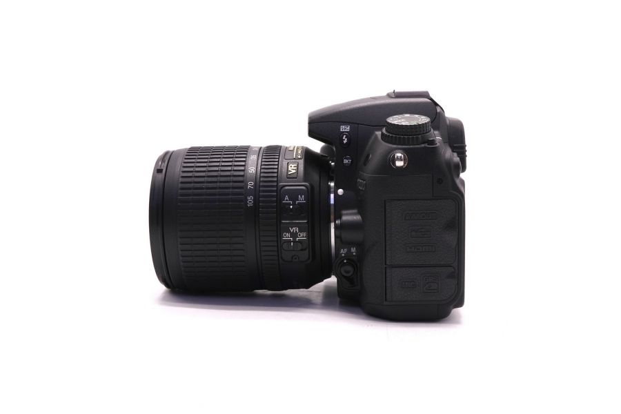 Nikon D7000 kit (пробег 19265 кадров)