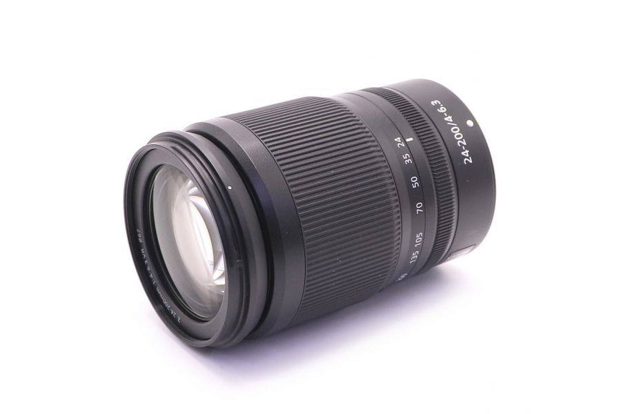 Nikon 24-200mm f/4-6.3 VR Nikkor Z в упаковке