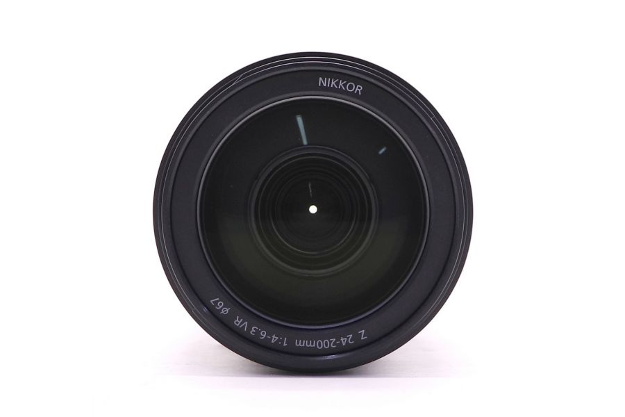Nikon 24-200mm f/4-6.3 VR Nikkor Z в упаковке