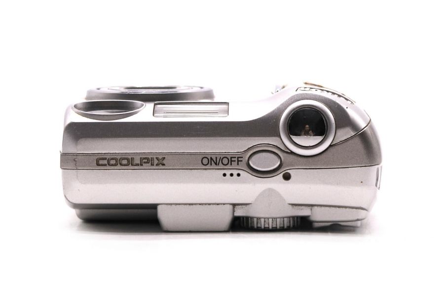 Компактная цифровая фотокамера Nikon Coolpix 5600