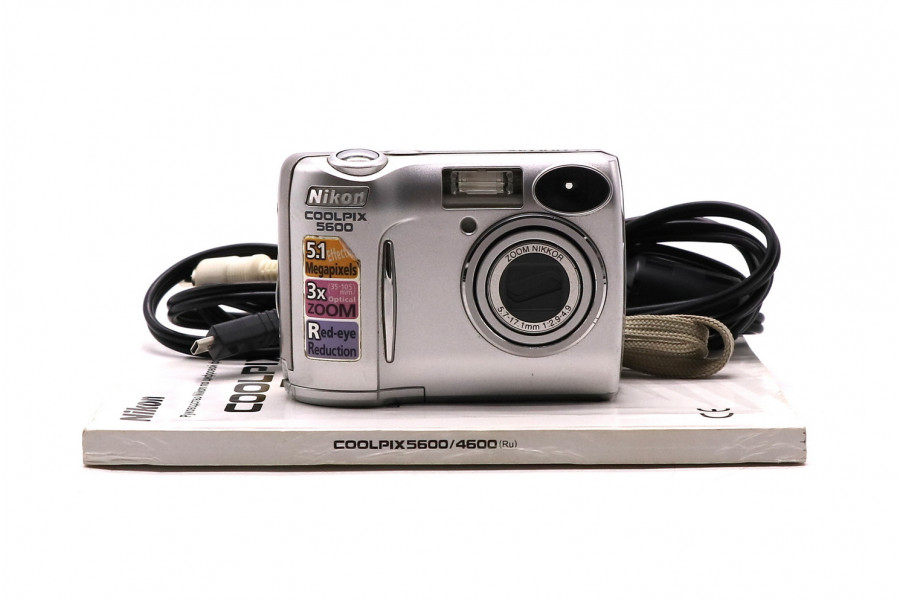 Компактная цифровая фотокамера Nikon Coolpix 5600