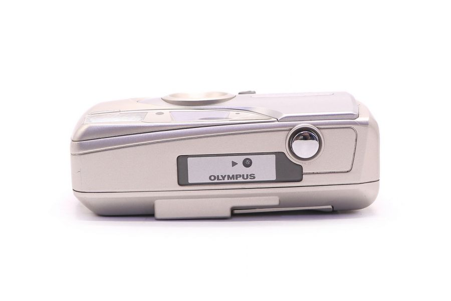 Фотокамера аналоговая Olympus Trip 500 (Japan, 2002)