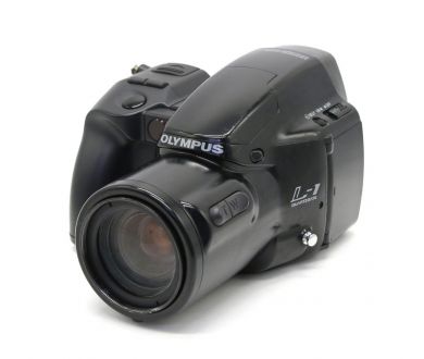 35‑мм плёночный фотоаппарат Olympus L-1 Quarzdate