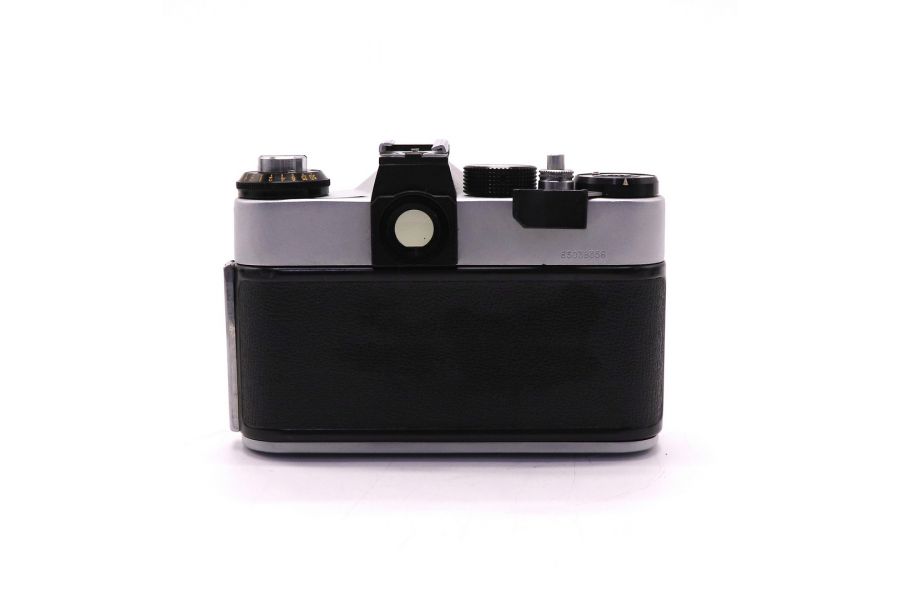 Фотокамера Зенит ЕТ silver + Гелиос 44-2 (СССР)