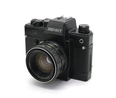 Фотокамера Зенит 19 kit (СССР, 1985)