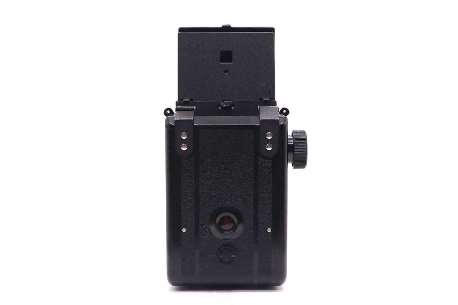 Среднеформатный зеркальный фотоаппарат Любитель