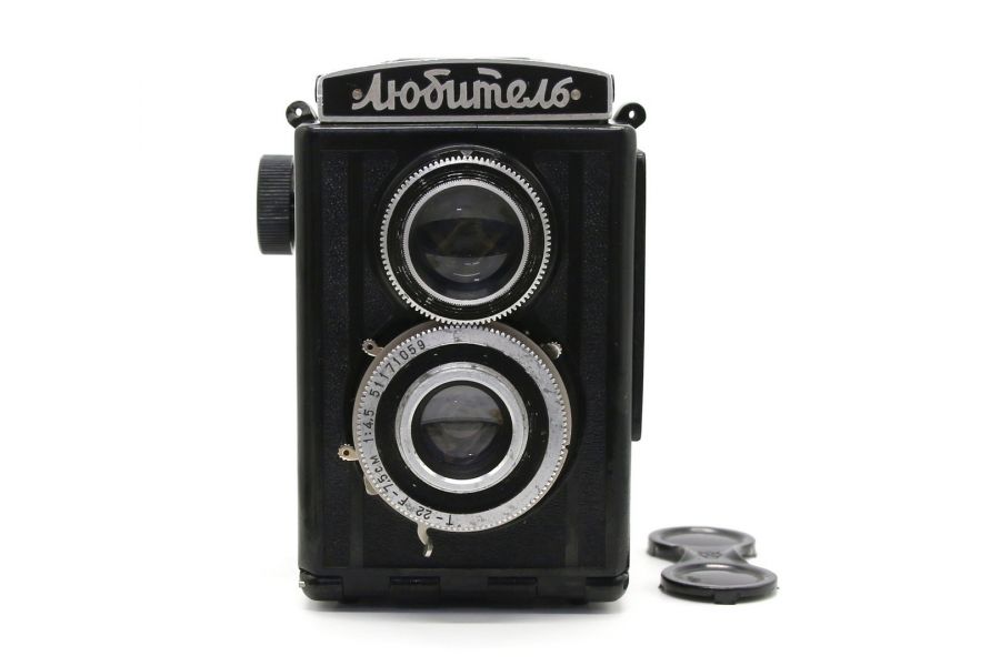 Среднеформатный зеркальный фотоаппарат Любитель