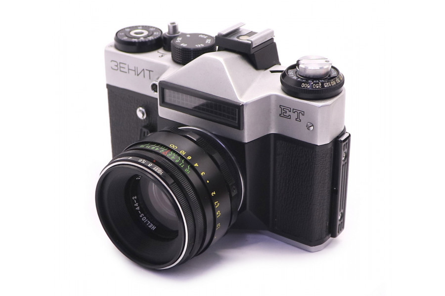 Фотоаппарат Зенит ЕТ silver kit в упаковке