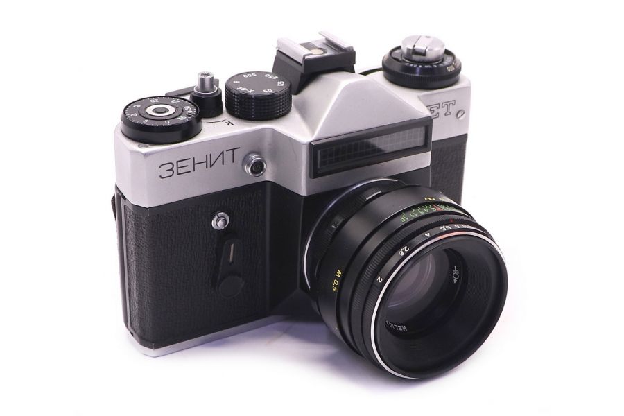 Фотоаппарат Зенит ЕТ silver kit в упаковке