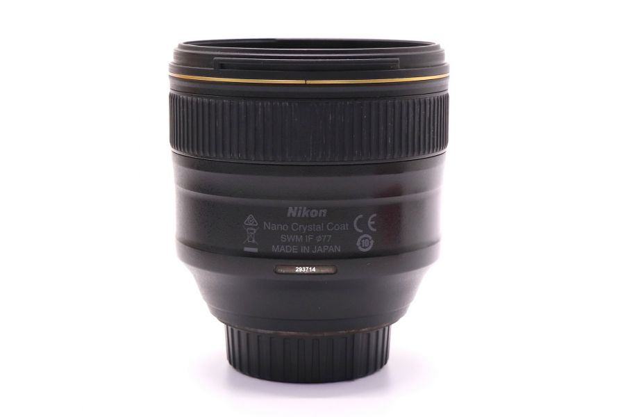Nikon 85mm f/1.4G AF-S Nikkor в упаковке