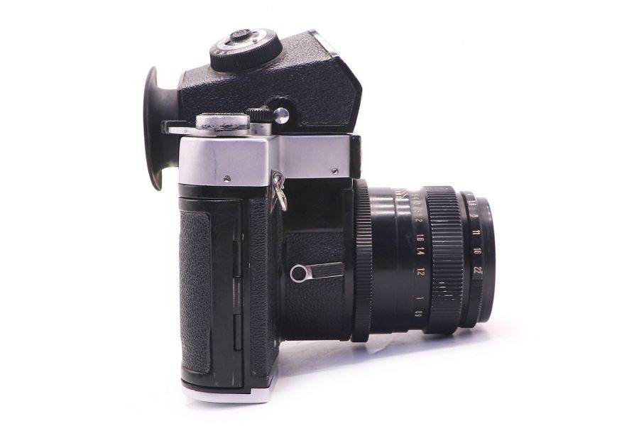 Фотоаппарат Киев 6С + Вега-12Б (СССР, 1982)