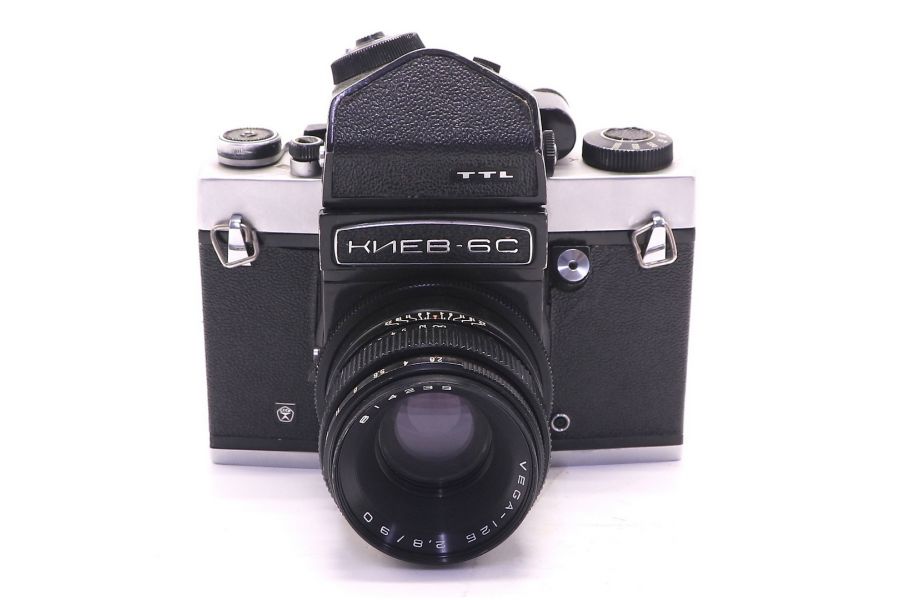 Фотоаппарат Киев 6С + Вега-12Б (СССР, 1982)