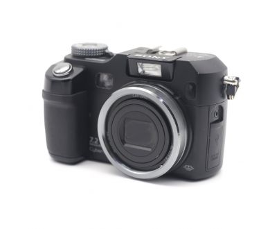Компактная цифровая камера Sony Cyber-shot DSC-V3