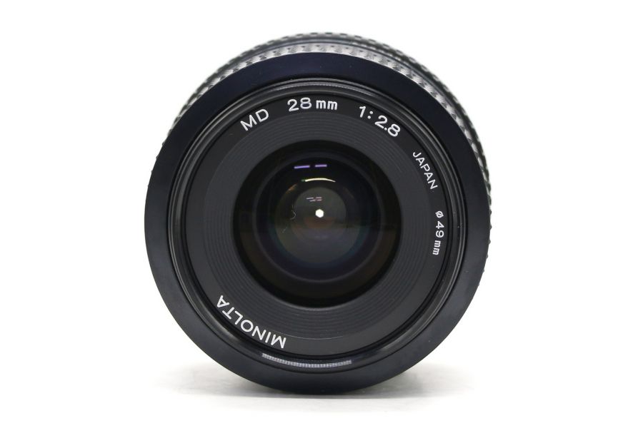 Объектив Minolta MD 28mm f/2.8 в упаковке