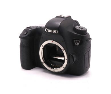 Фотокамера Canon EOS 6D body (пробег 12500 кадров)