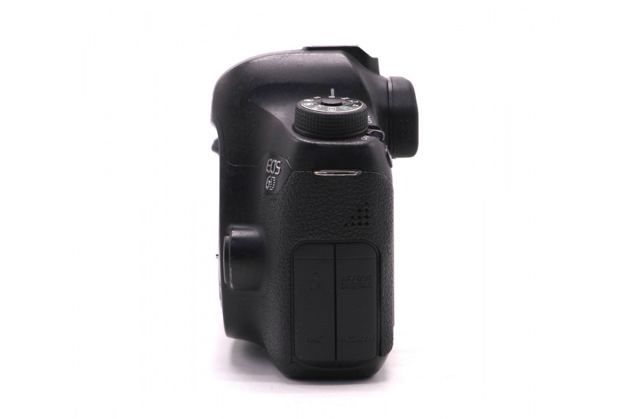 Фотокамера Canon EOS 6D body (пробег 12500 кадров)