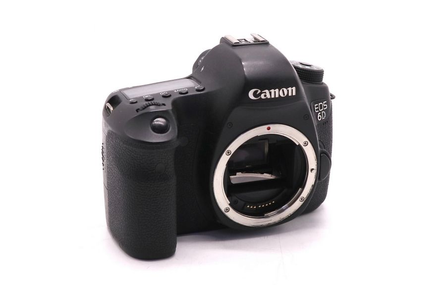 Фотокамера Canon EOS 6D body (пробег 12500 кадров)