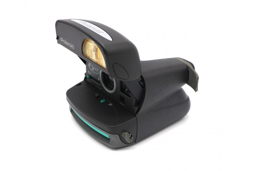Камера моментальной печати Polaroid 600 в упаковке