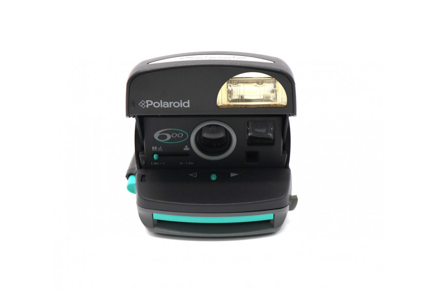 Камера моментальной печати Polaroid 600 в упаковке