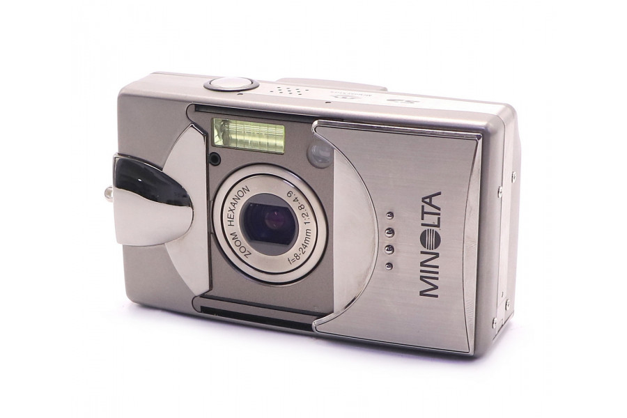 Компактная цифровая камера Minolta DIMAGE G500