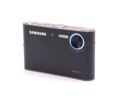 Ультракомпактный цифровой фотоаппарат Samsung NV3