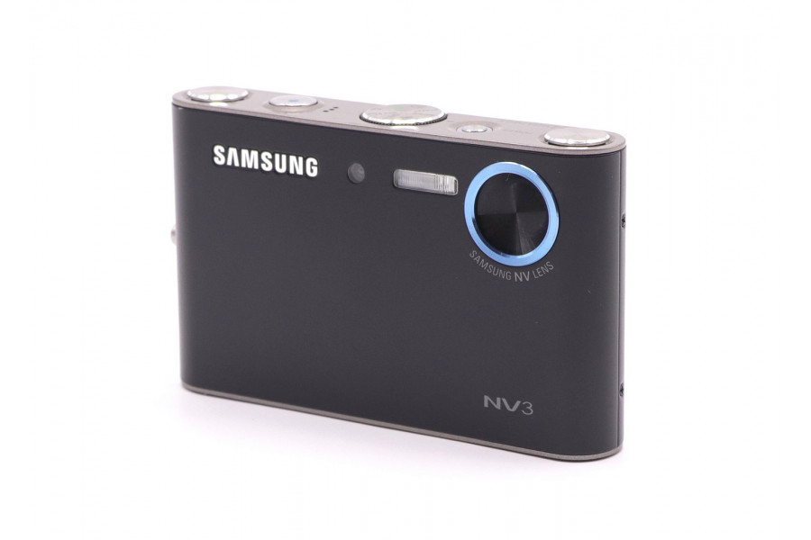 Ультракомпактный цифровой фотоаппарат Samsung NV3